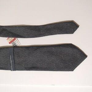 Perry Ellis silk tie